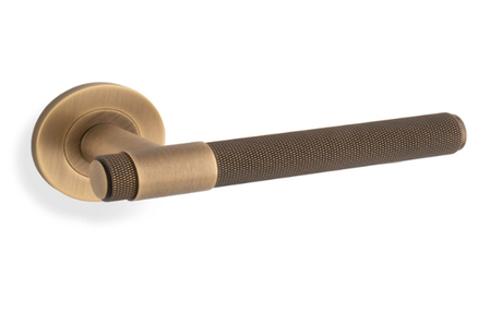 Added Knurled Kingstone Lever on Round Rose - Antique Brass To Basket