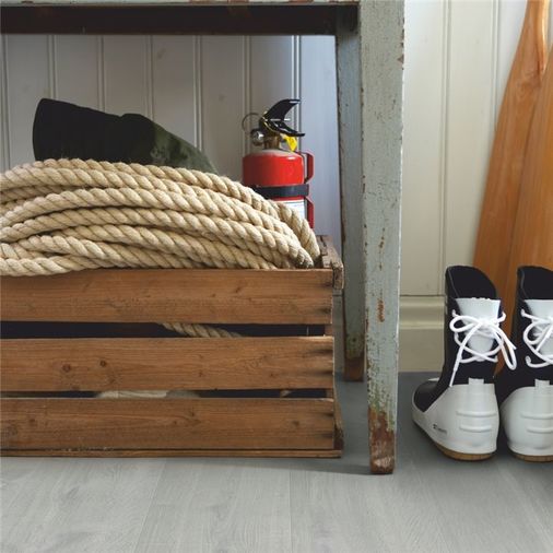 Pergo Limed Grey Oak Laminate Flooring Plank Sensation L0331-03367 Image 6