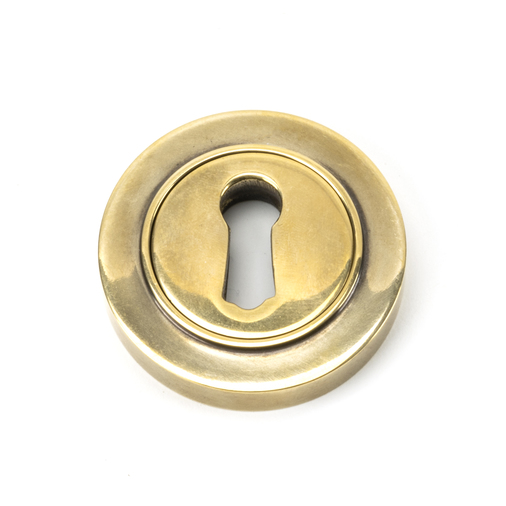 45683 - Aged Brass Round Escutcheon (Plain) FTA Image 1