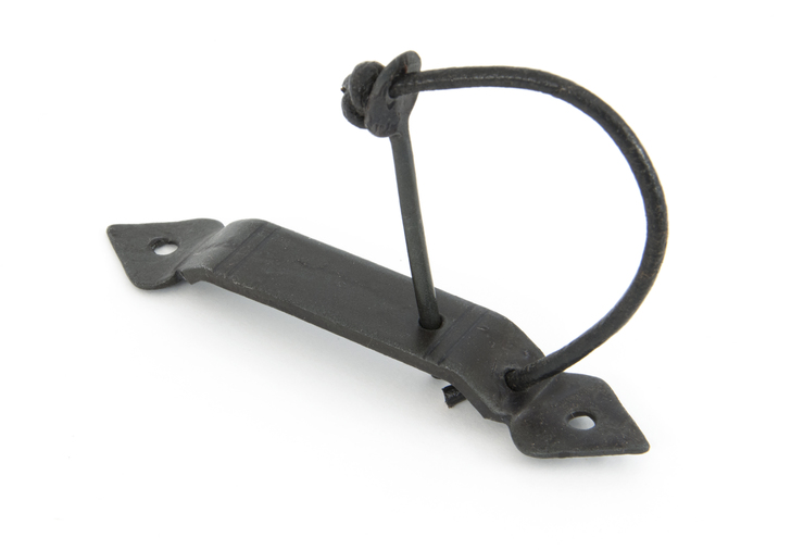 33480 - Beeswax Locking Gothic Screw on Staple - FTA Image 1