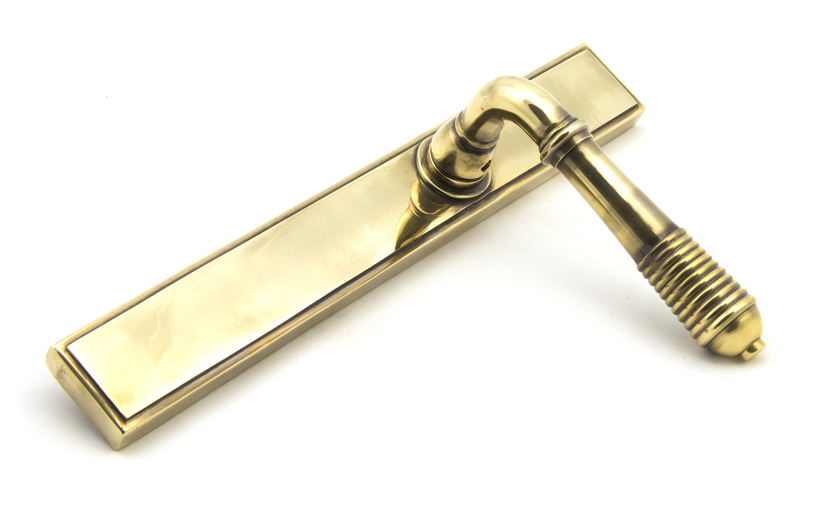 45419 - Aged Brass Reeded Slimline Lever Latch Set FTA Image 3