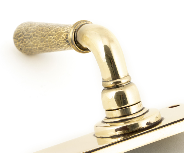 46211 - Aged Brass Hammered Newbury Lever Bathroom Set FTA Image 3