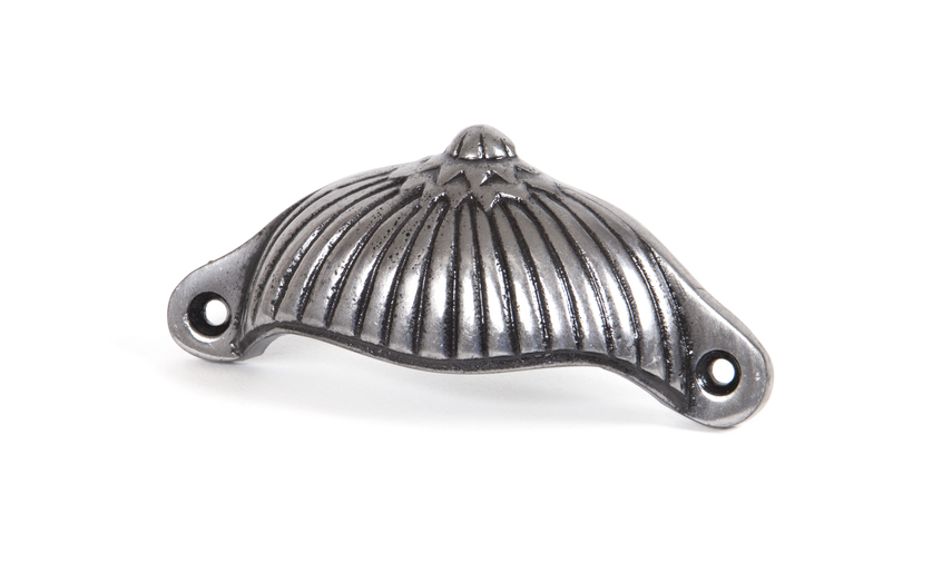 83517 - From The Anvil Natural Smooth 4'' Flower Drawer Pull - FTA Image 1