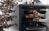 Hotpoint Single Oven Catalytic Touch Control SI9891SCIX  Image 7 Thumbnail