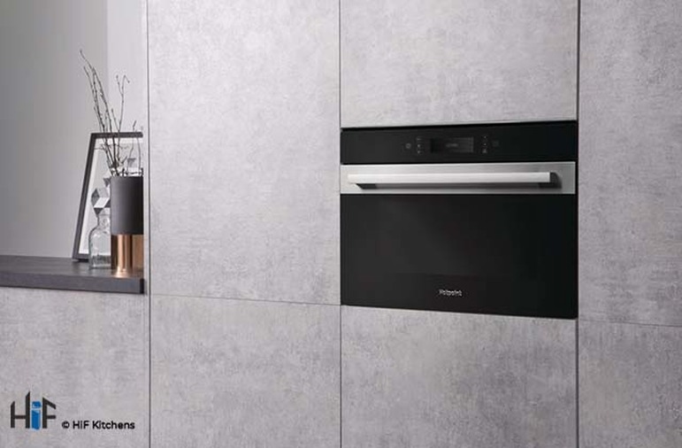 Hotpoint Built-In Microwave Combi 45cm Touch Control MP996IXH Image 5